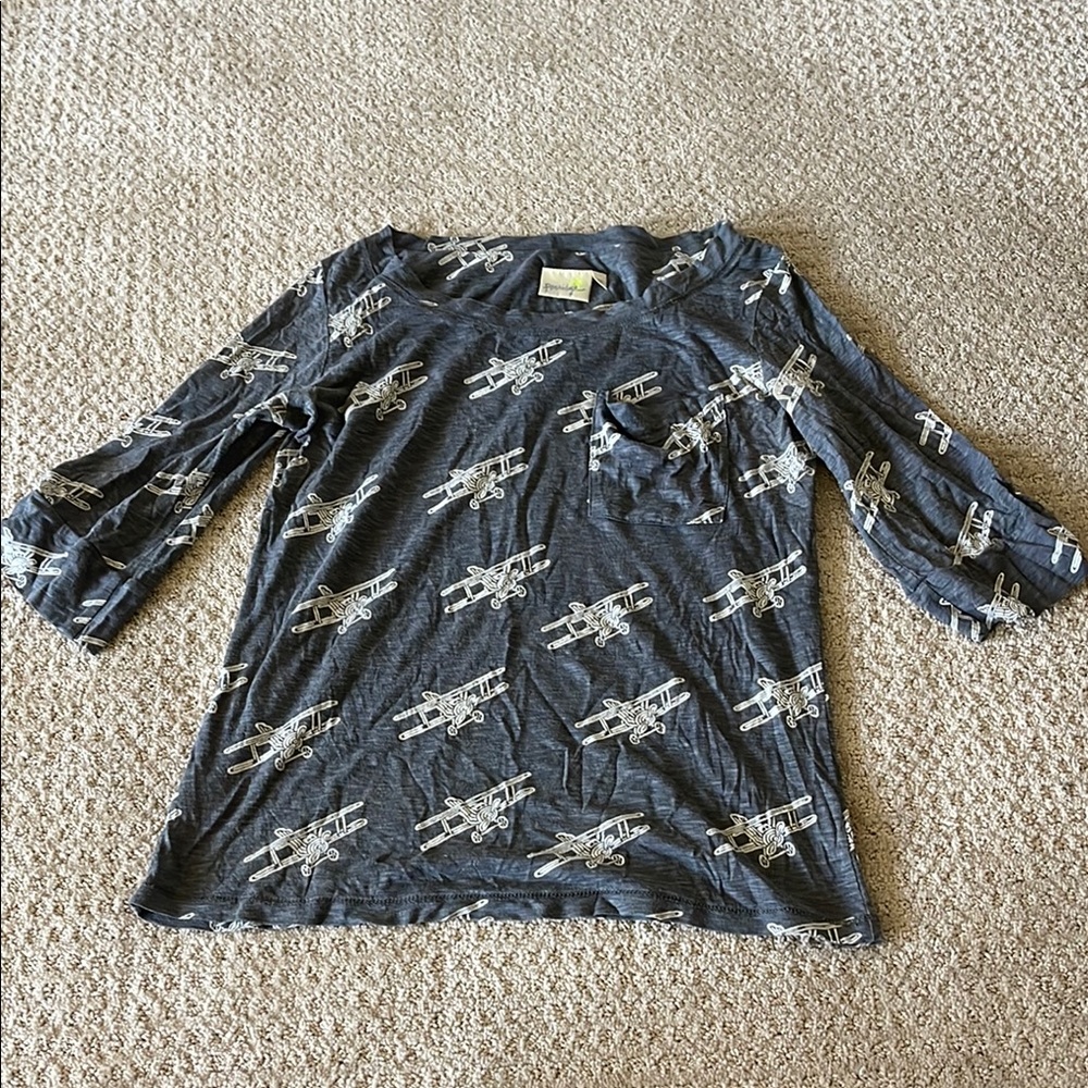 Anthropologie grey airplane pocket shirt 3/4 short sleeve t-shirt top